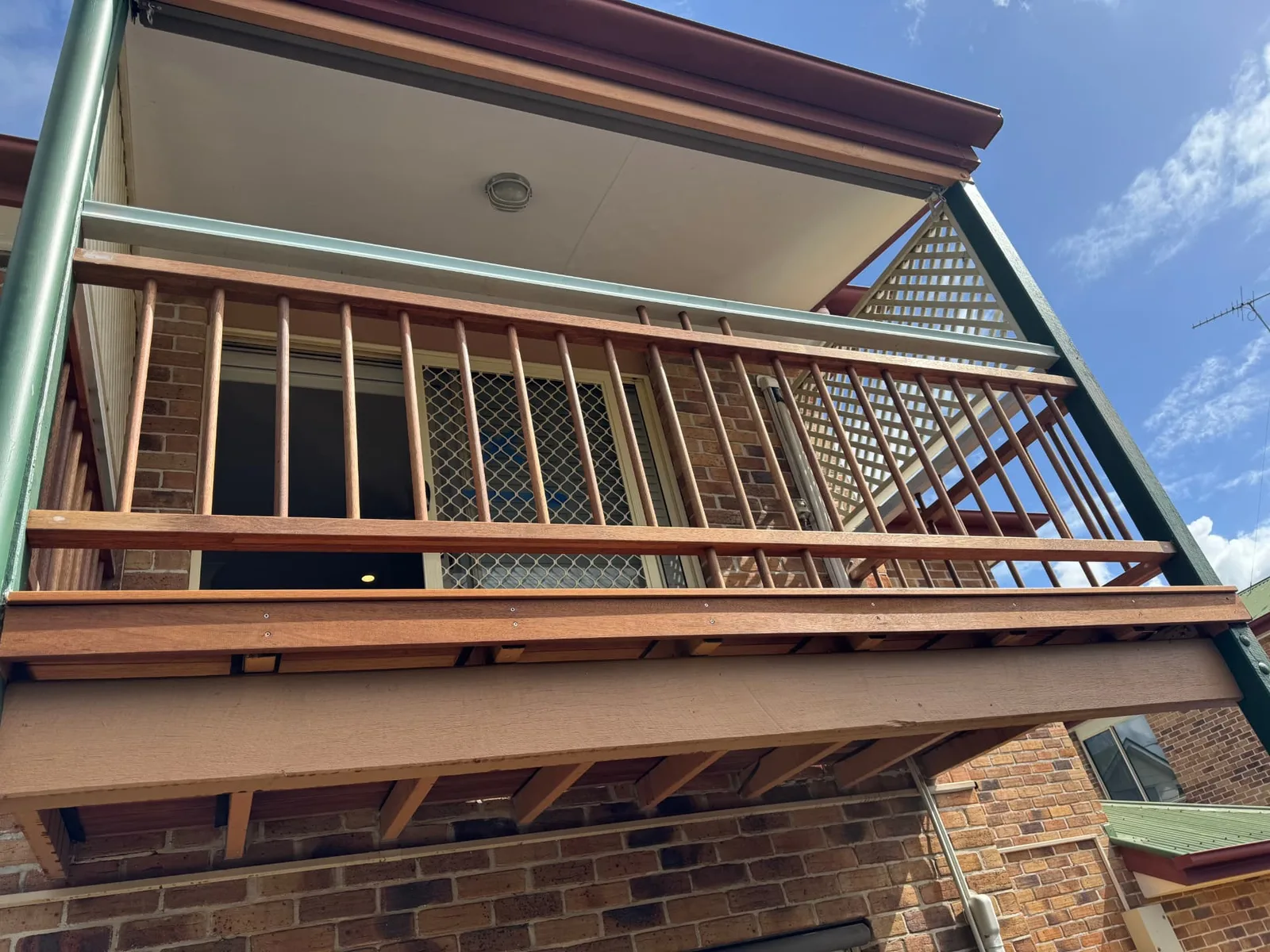 New timber balustrade on upper-level deck in Morningside QLD